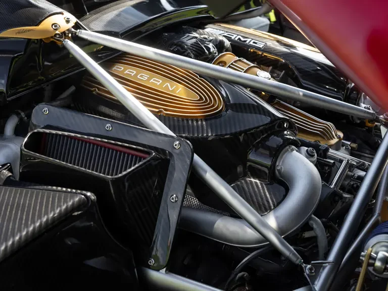 2020 Pagani Huayra - Image 4 of 31
