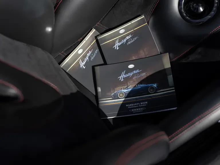 2020 Pagani Huayra - Image 28 of 31