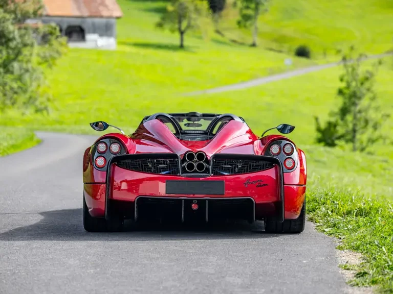 2020 Pagani Huayra - Image 9 of 31
