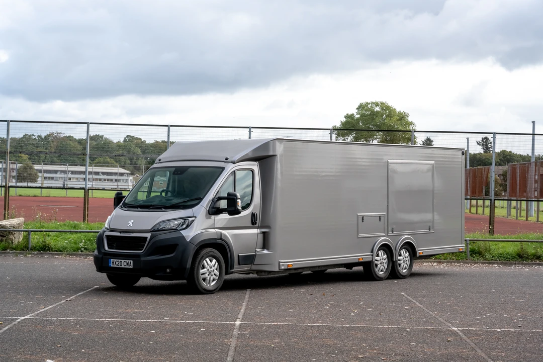 2019 Peugeot - Image 12 of 31