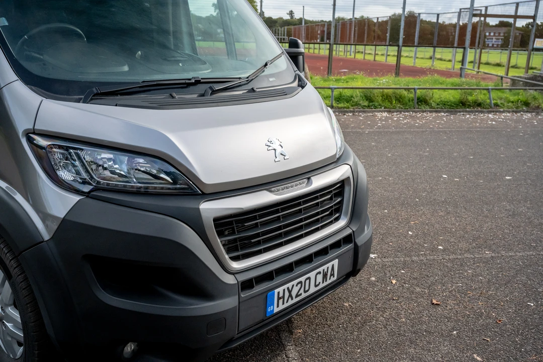 2019 Peugeot - Image 24 of 31