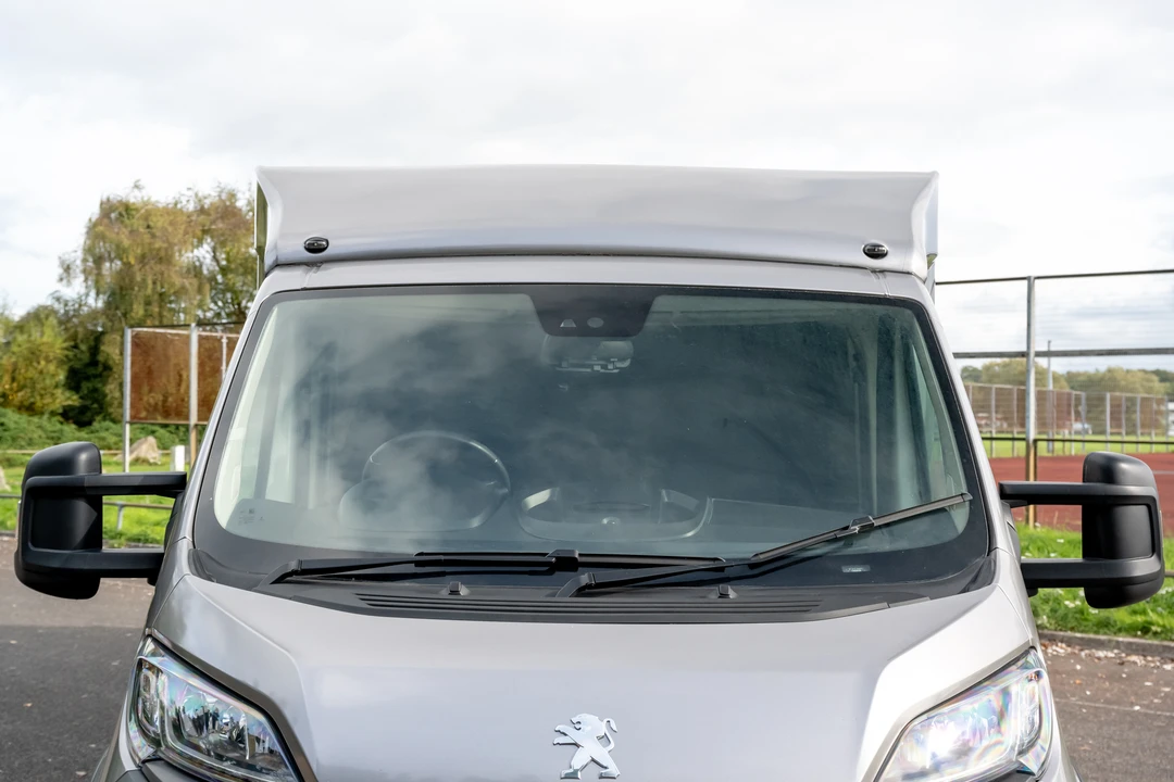 2019 Peugeot - Image 26 of 31