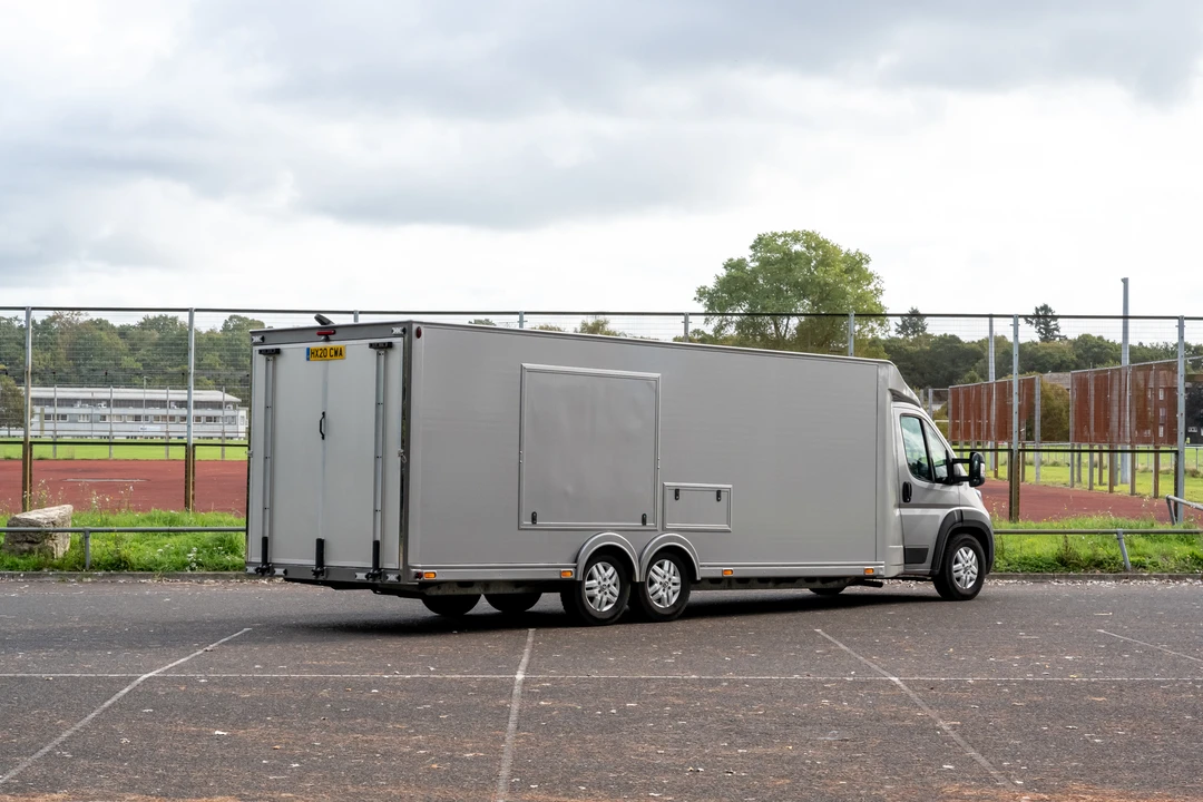 2019 Peugeot - Image 15 of 31