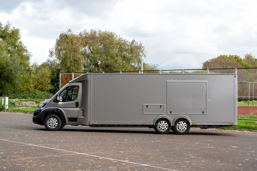 2019 Peugeot - Image 13 of 31