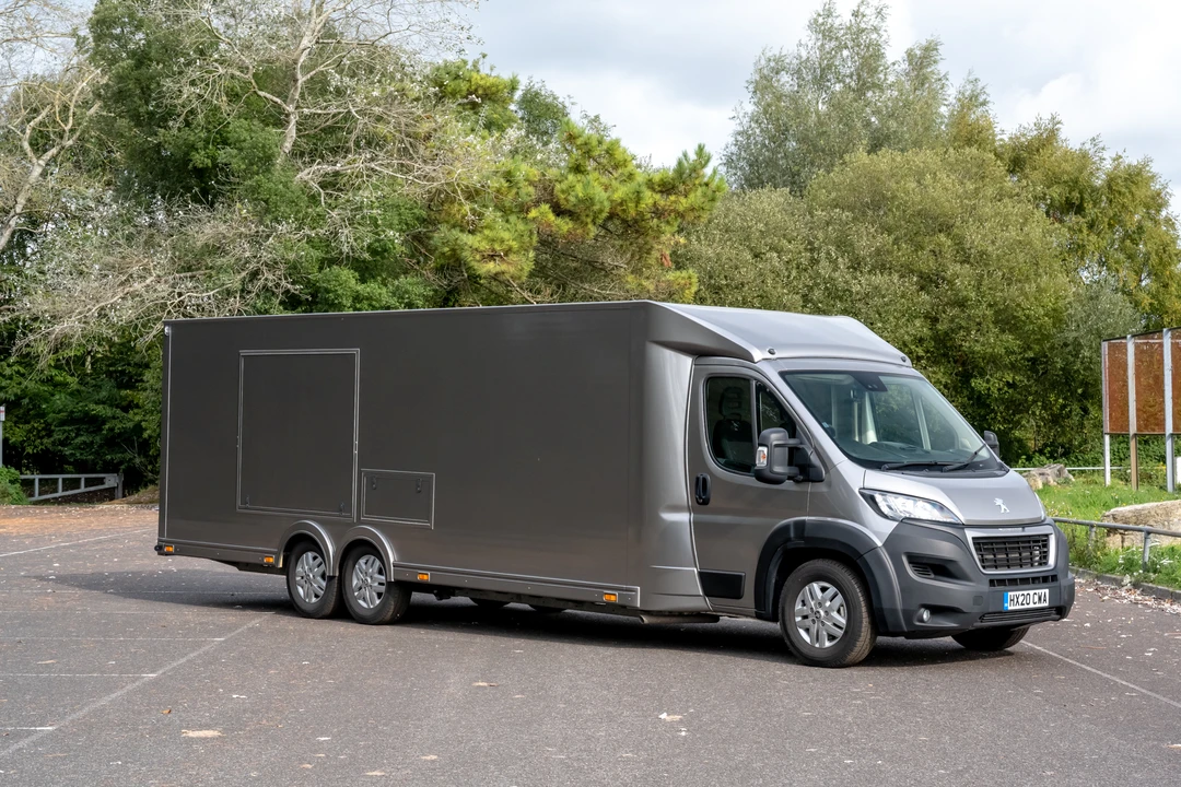 2019 Peugeot - Image 10 of 31