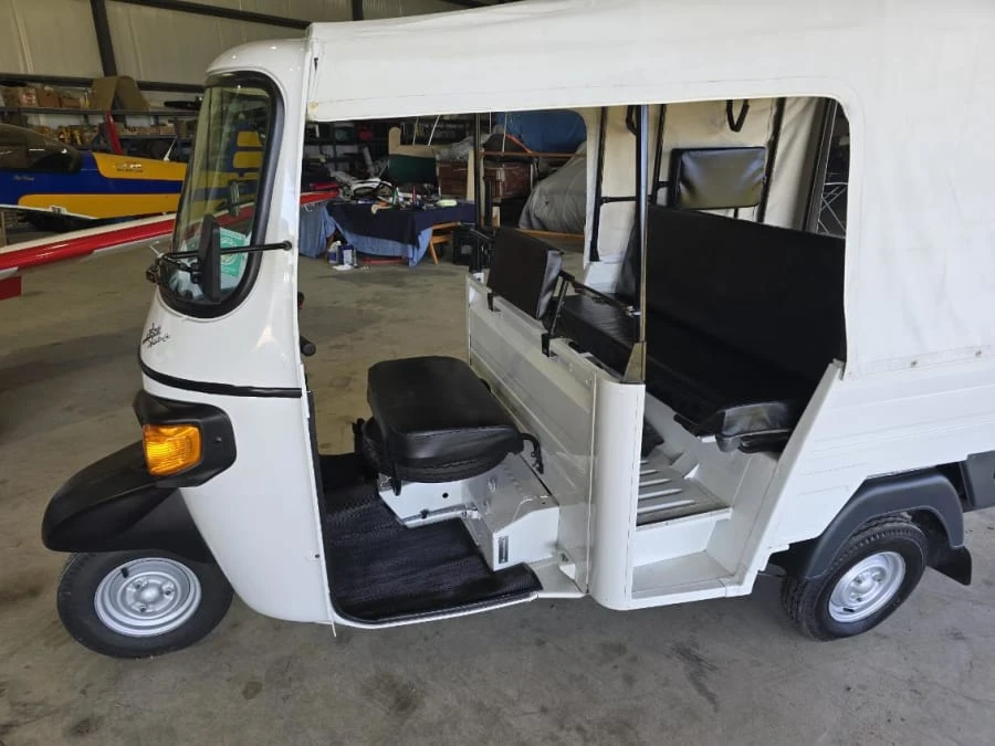 2020 Piaggio - Image 17 of 17