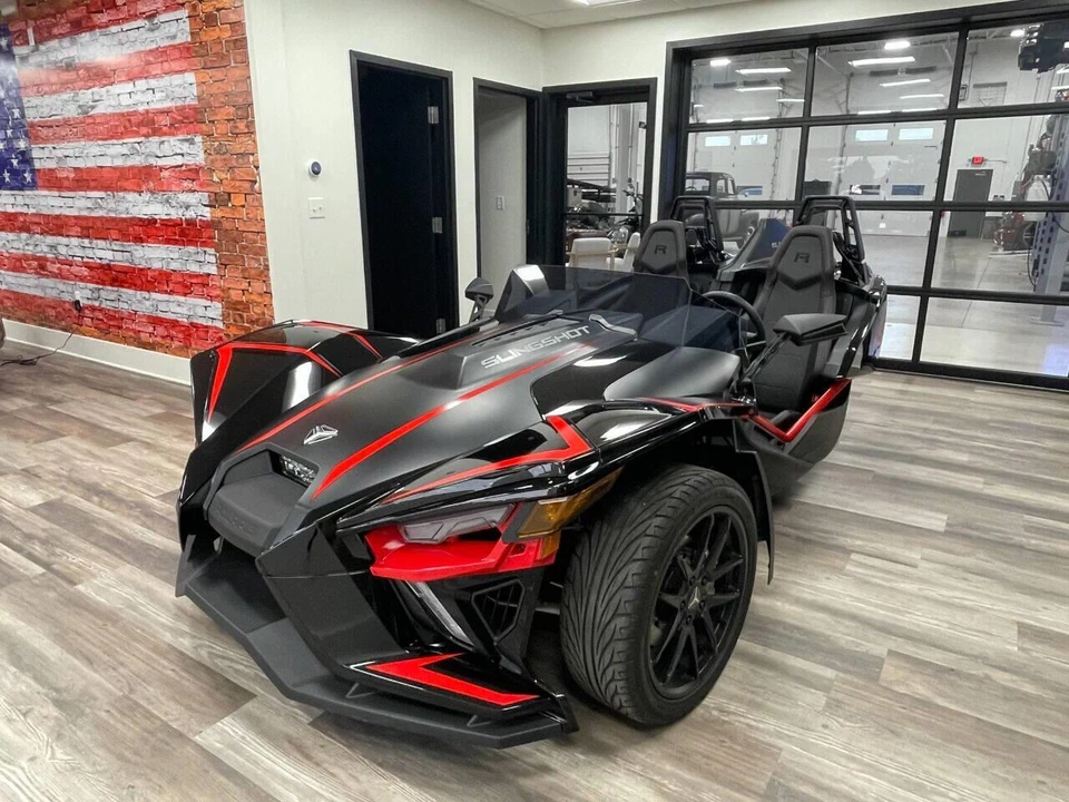 2020 Polaris Slingshot - Image 2 of 15