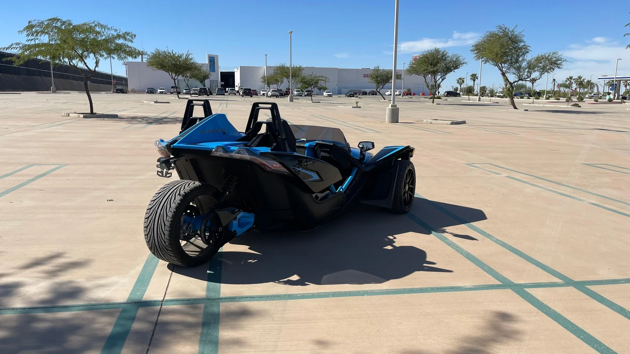 2020 Polaris Slingshot - Image 13 of 31