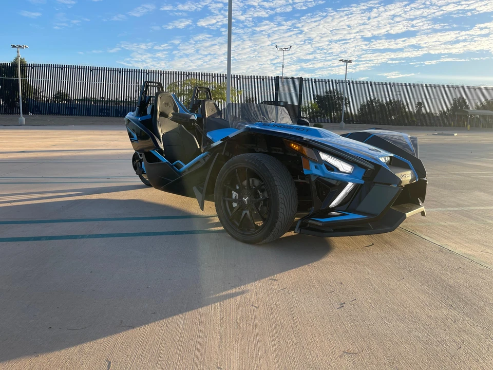 2020 Polaris Slingshot - Image 17 of 31