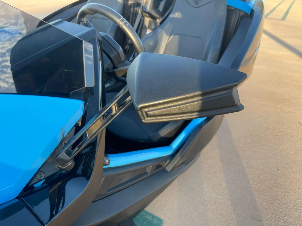2020 Polaris Slingshot - Image 29 of 31