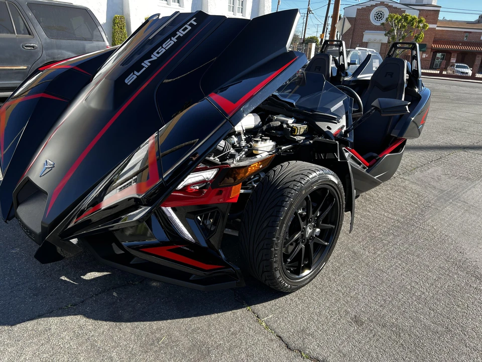 2020 Polaris Slingshot - Image 14 of 31