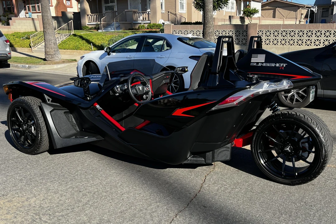 2020 Polaris Slingshot - Image 3 of 31
