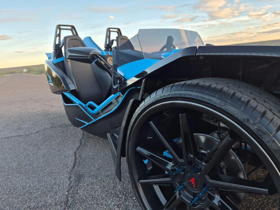2020 Polaris Slingshot - Image 28 of 31