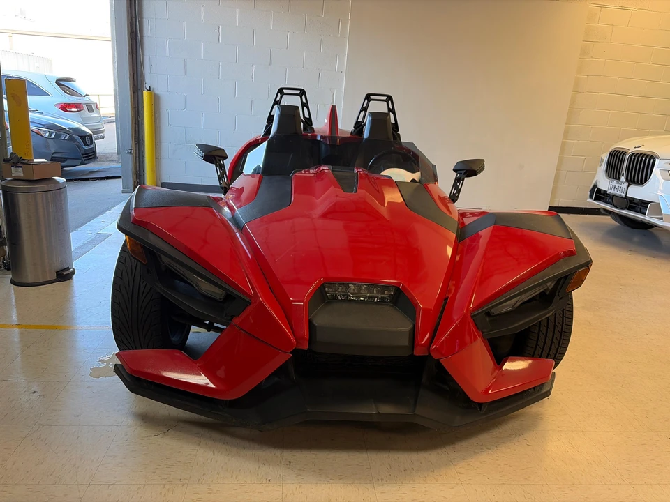 2020 Polaris Slingshot - Image 9 of 31