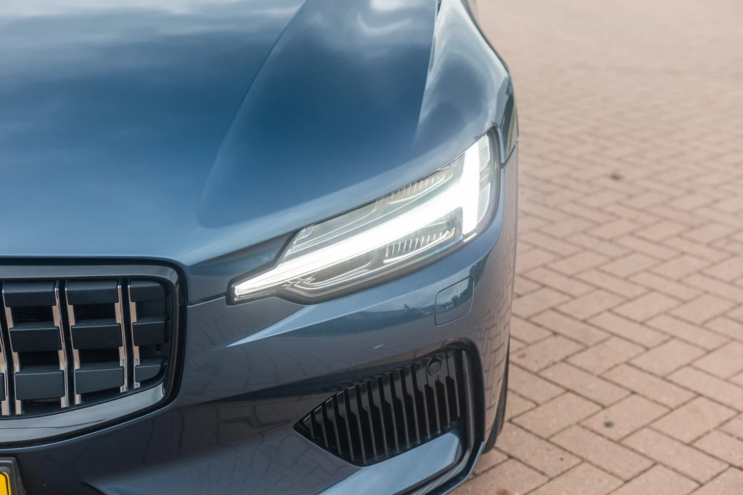 2020 Polestar 1 - Image 28 of 31