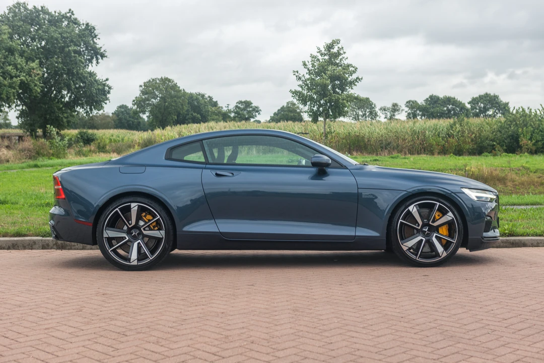 2020 Polestar 1 - Image 9 of 31