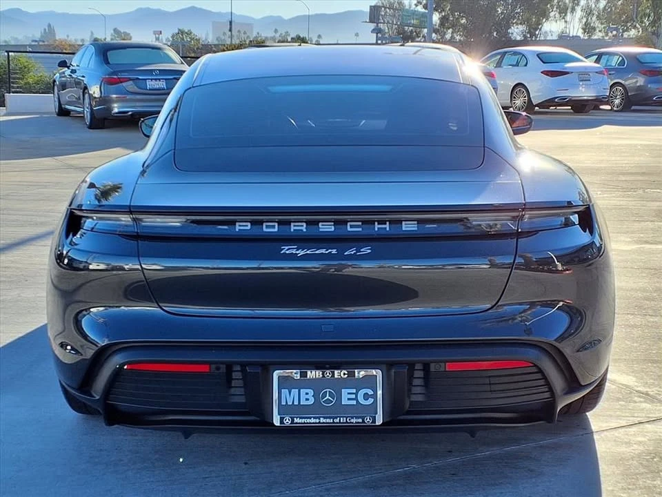 2020 Porsche Taycan 4S - Image 9 of 11