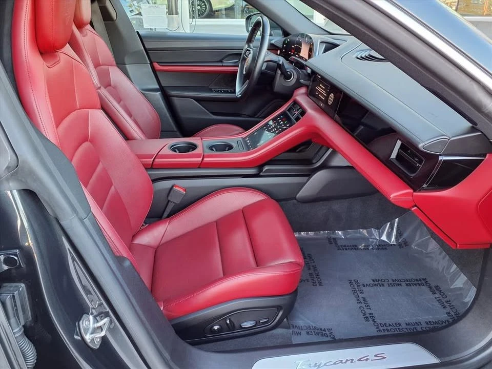 2020 Porsche Taycan 4S - Image 4 of 11