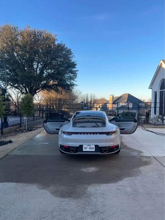 2020 Porsche 992 Carrera 4S - Image 7 of 12