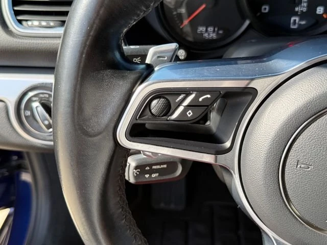 2020 Porsche 718 Boxster - Image 15 of 20