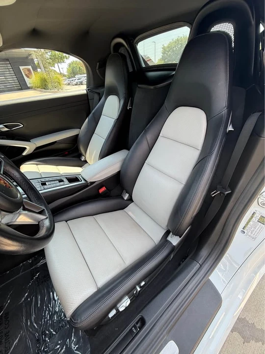 2020 Porsche 718 Boxster - Image 11 of 14