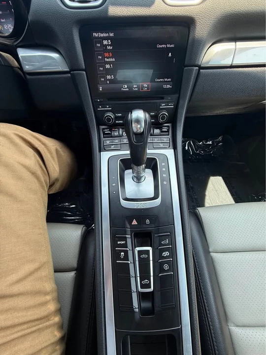 2020 Porsche 718 Boxster - Image 13 of 14
