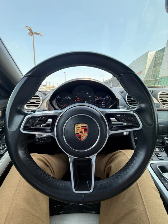 2020 Porsche 718 Boxster - Image 12 of 14