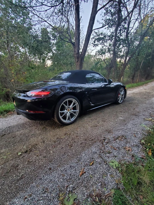 2020 Porsche 718 Boxster S - Image 17 of 31