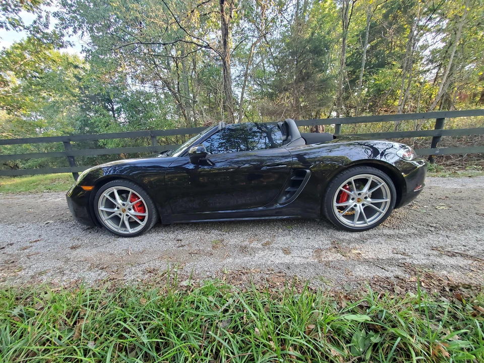 2020 Porsche 718 Boxster S - Image 8 of 31