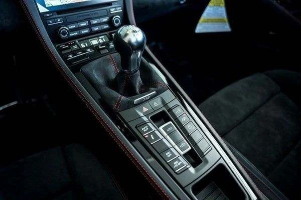 2020 Porsche 718 Boxster Spyder - Image 8 of 10