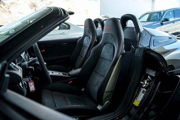 2020 Porsche 718 Boxster Spyder - Image 9 of 10