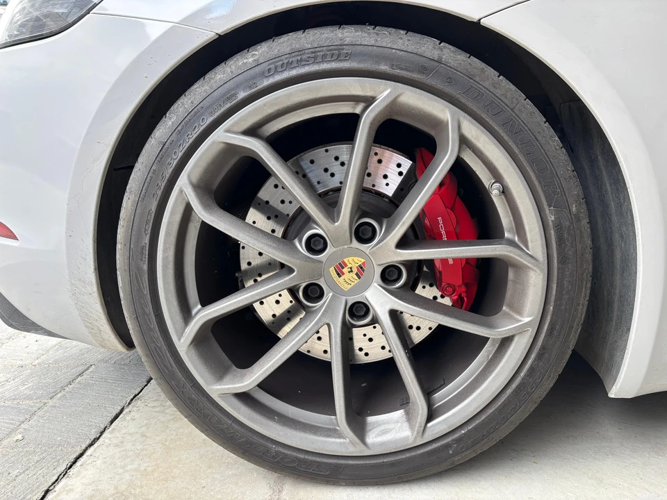 2020 Porsche 718 Boxster Spyder - Image 25 of 31