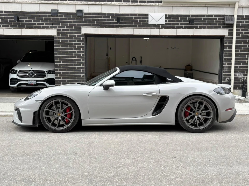 2020 Porsche 718 Boxster Spyder - Image 10 of 31