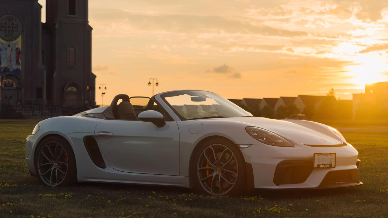 2020 Porsche 718 Boxster Spyder - Image 11 of 31