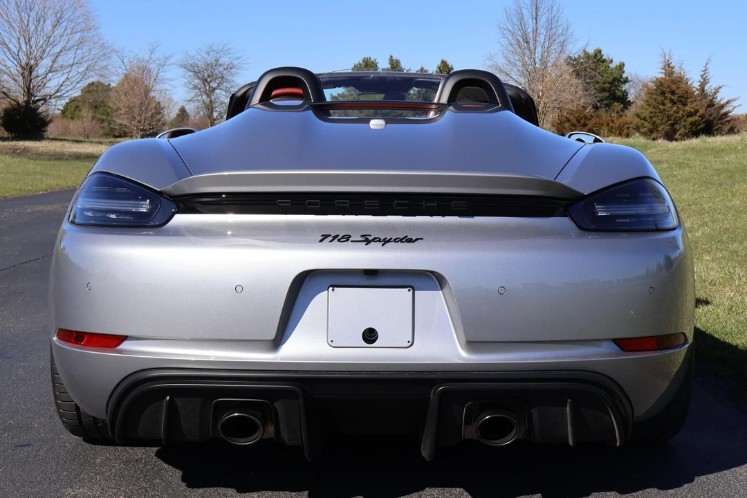 2020 Porsche 718 Boxster Spyder - Image 5 of 23