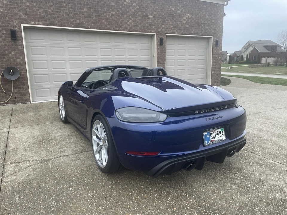 2020 Porsche 718 Boxster Spyder - Image 16 of 31