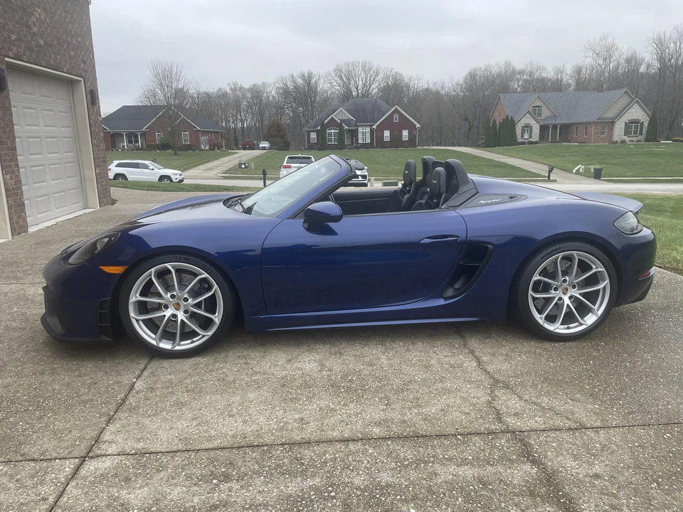 2020 Porsche 718 Boxster Spyder - Image 14 of 31