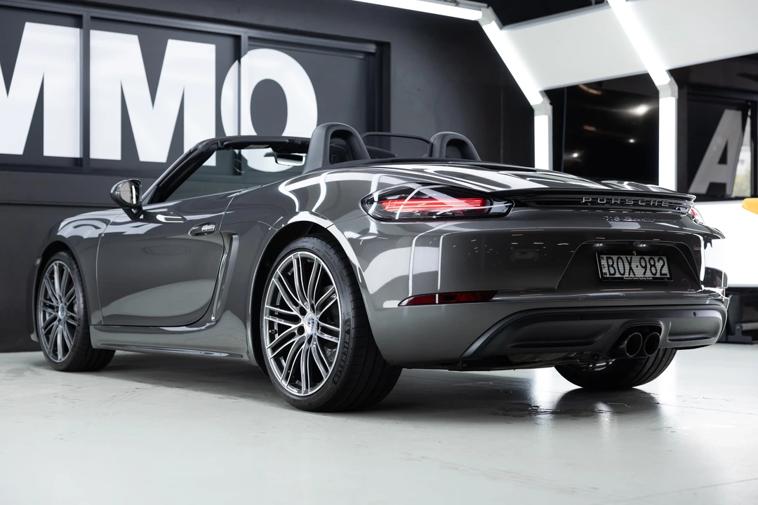 2020 Porsche 718 Boxster - Image 7 of 31