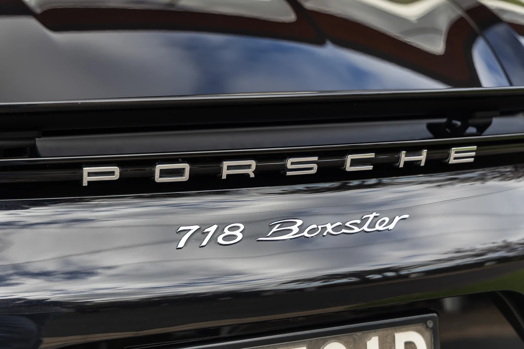 2020 Porsche 718 Boxster - Image 13 of 31