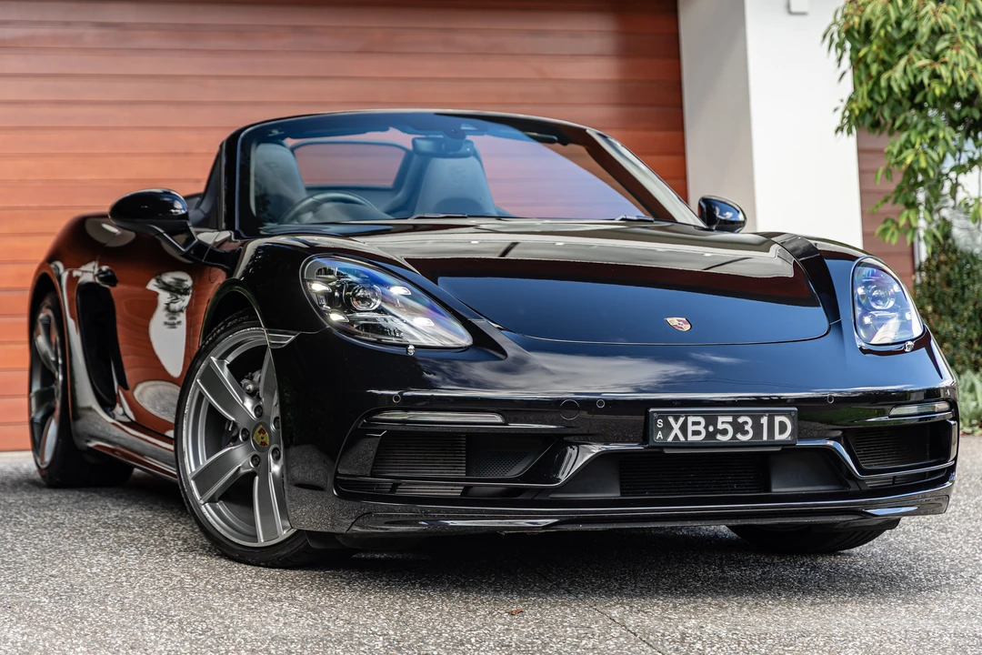 2020 Porsche 718 Boxster - Image 10 of 31