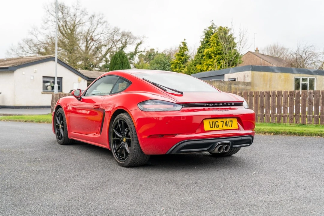 2020 Porsche 718 Cayman - Image 9 of 30