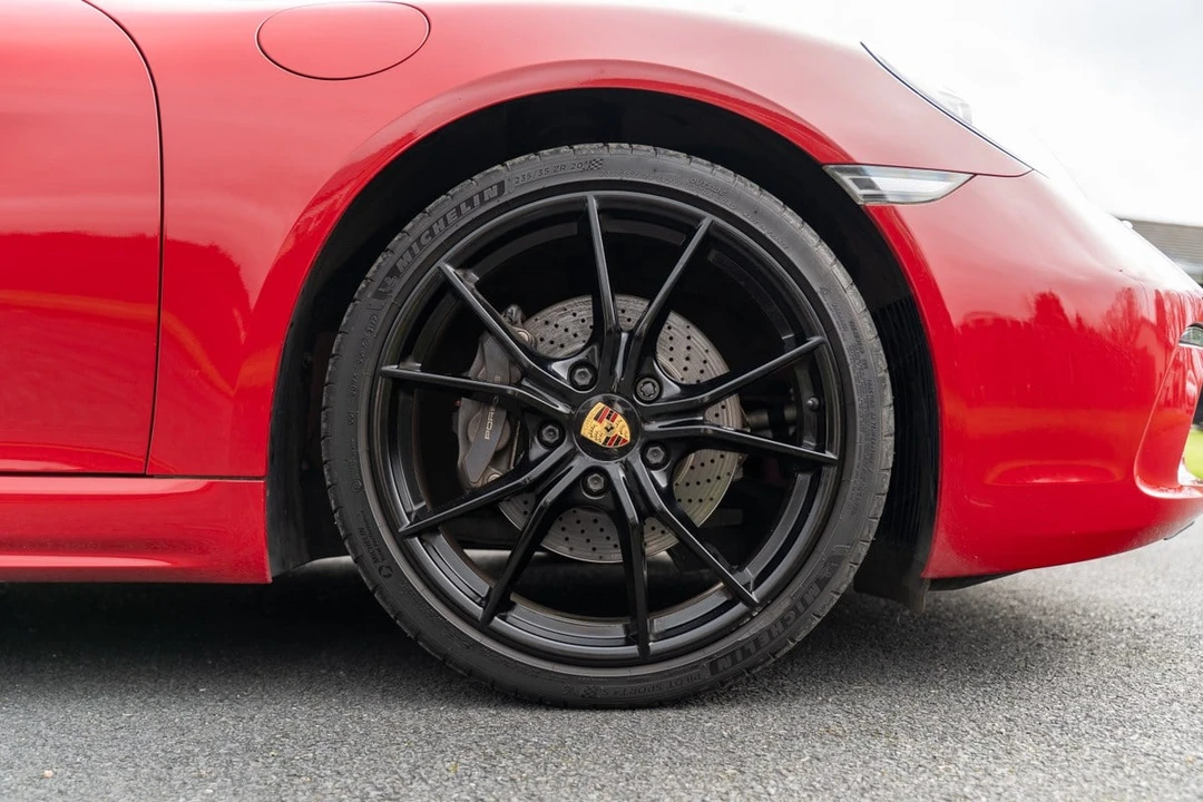 2020 Porsche 718 Cayman - Image 19 of 30