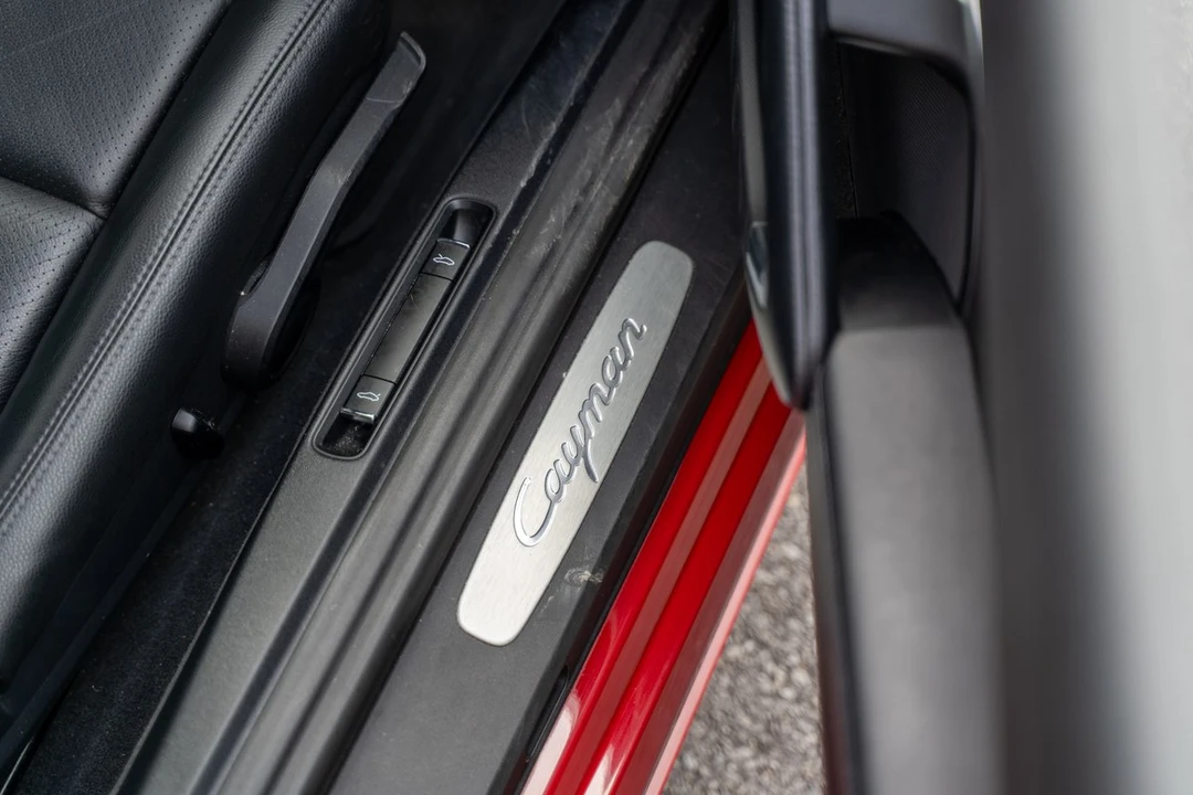 2020 Porsche 718 Cayman - Image 24 of 30
