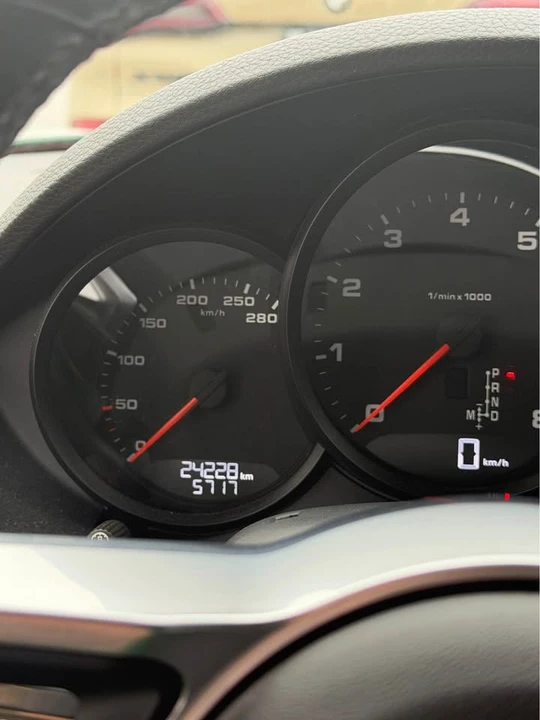 2020 Porsche 718 Cayman - Image 8 of 15