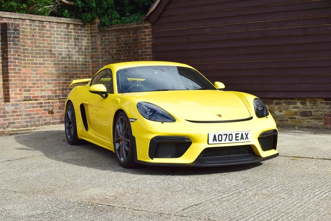 2020 Porsche 718 Cayman GT4 - Image 10 of 30
