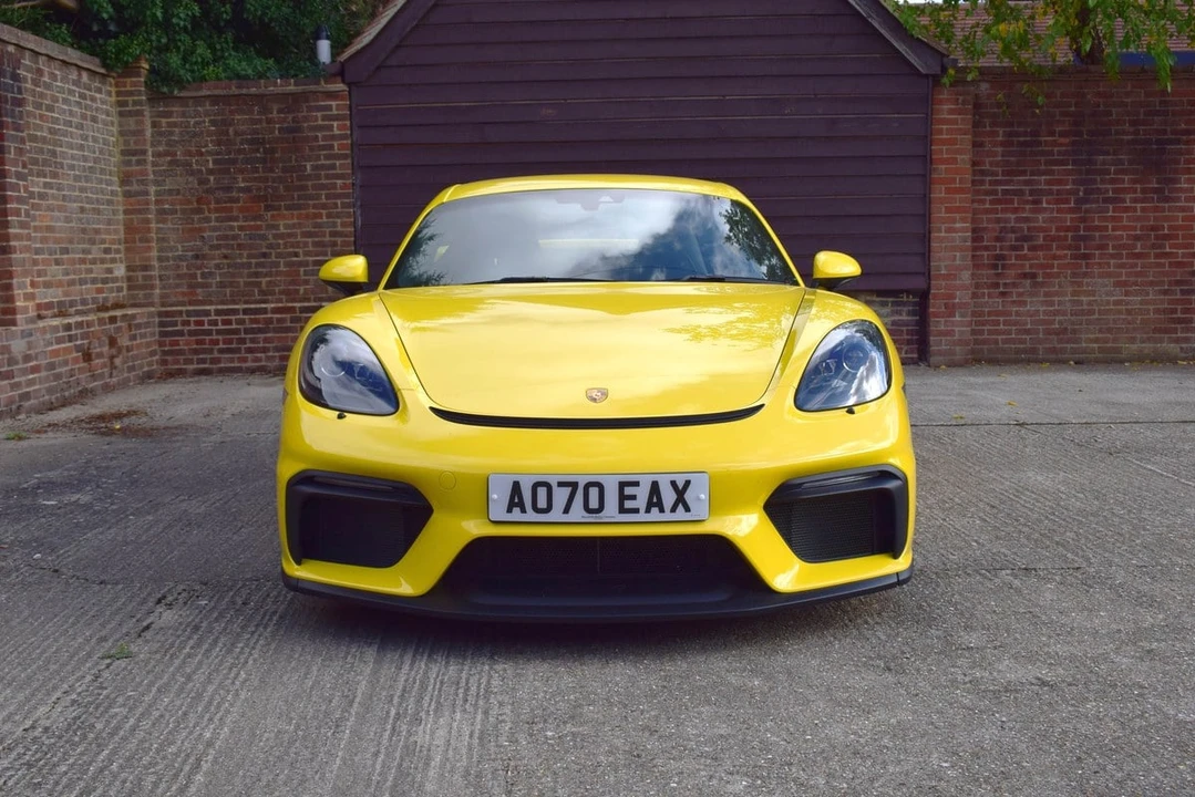 2020 Porsche 718 Cayman GT4 - Image 3 of 30