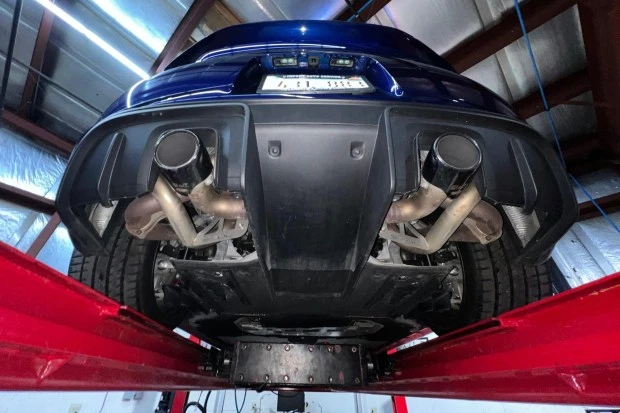 2020 Porsche 718 Cayman GT4 - Image 7 of 8