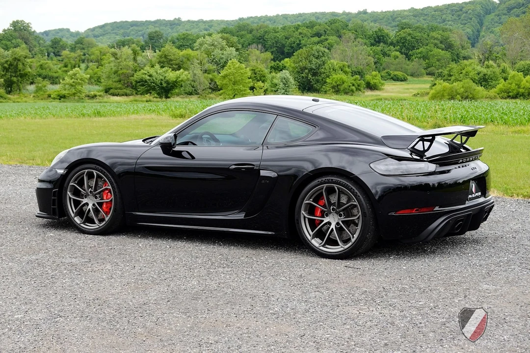 2020 Porsche 718 Cayman GT4 - Image 5 of 31