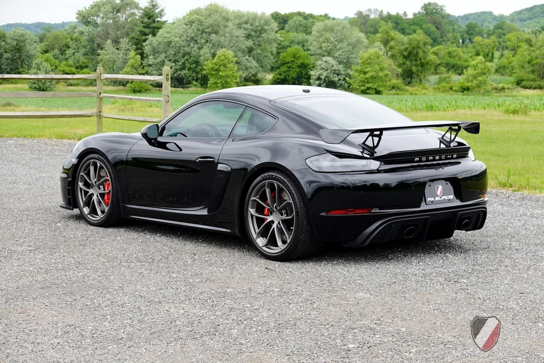 2020 Porsche 718 Cayman GT4 - Image 6 of 31