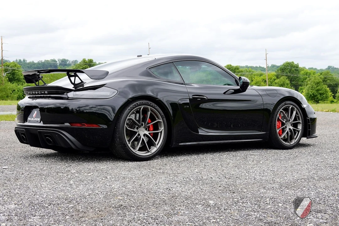 2020 Porsche 718 Cayman GT4 - Image 11 of 31